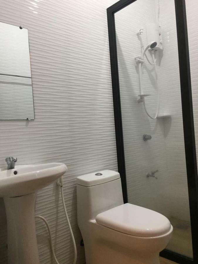 Hollywood Suites General Santos City Exterior photo